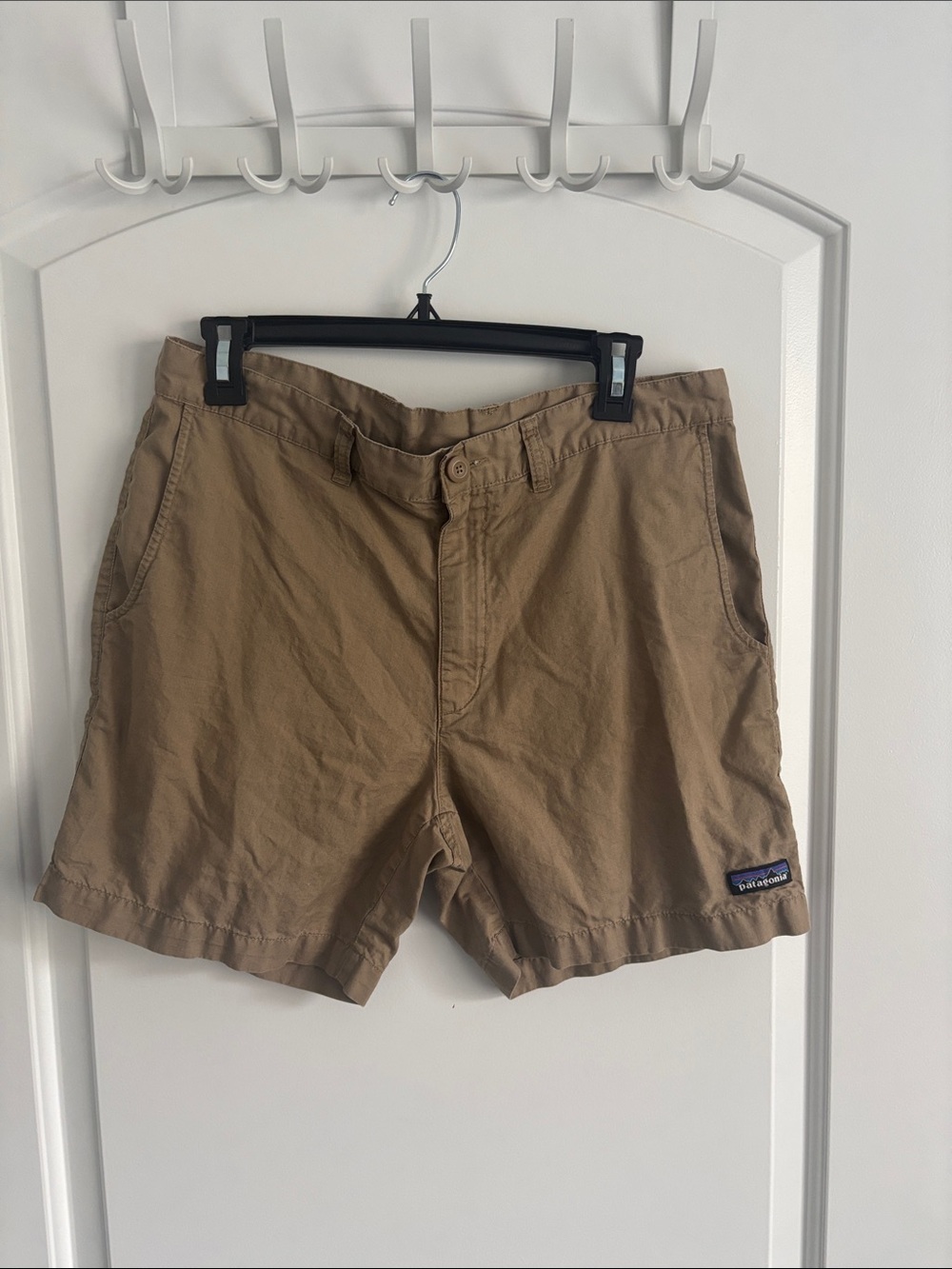Patagonia Men’s Lightweight All-Wear Hemp Shorts Size 32 Tan Khaki Chino Hiking